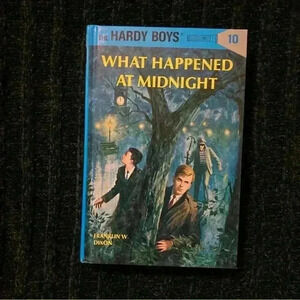 What Happened at Midnight (Hardy Boys, Book 10) by Franklin W. Dixon